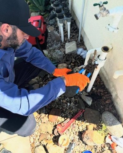 What’s the Best Way to Keep Your Kitchen Pipes Flowing Smoothly?